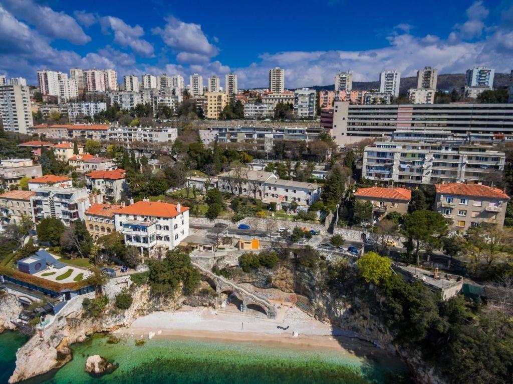 Atelier Apartments Рийека Екстериор снимка